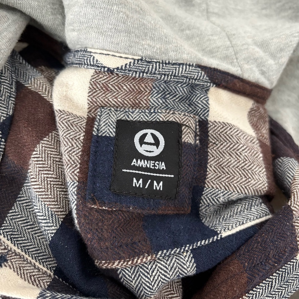Amnesia Mens Hooded Plaid Flannel Long Sleeve Shirt Navy Blue & Brown Size M - Picture 7 of 7